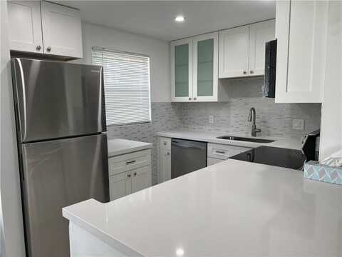 321 Newport V, Deerfield Beach, FL 33442