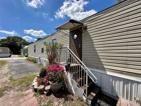 12431 SW 5th Street, Davie, FL 33325