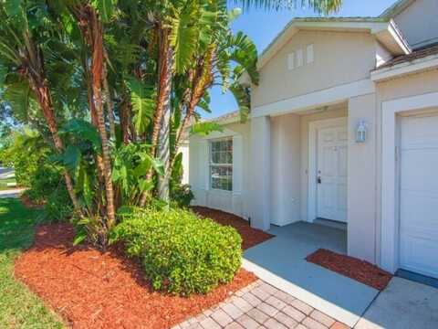 835 Greenleaf Circle, Vero Beach, FL 32960