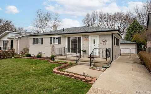 23807 LAKEWOOD Street, Saint Clair Shores, MI 48082