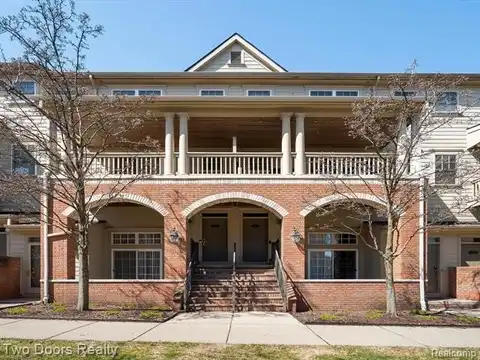 199 AMYS Walk, Auburn Hills, MI 48326