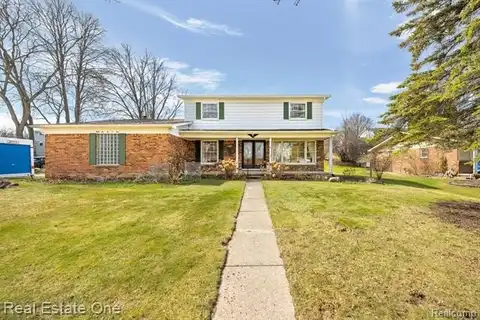 36601 Vicary Lane, Farmington, MI 48335