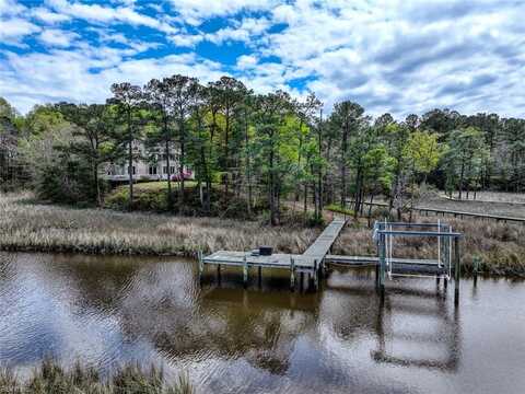 302 Marsh View Court, Carrollton, VA 23314