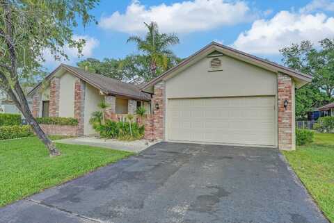 18356 181st Circle S, Boca Raton, FL 33498