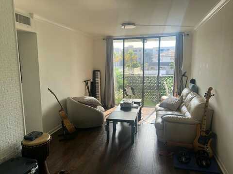 8145 NW 7th Street, Miami, FL 33126
