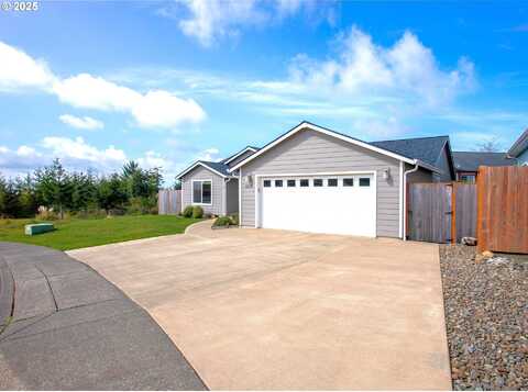 1124 NAUTICAL CT, Coos Bay, OR 97420
