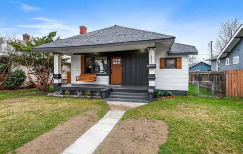 613 W Kiernan Ave, Spokane, WA 99205