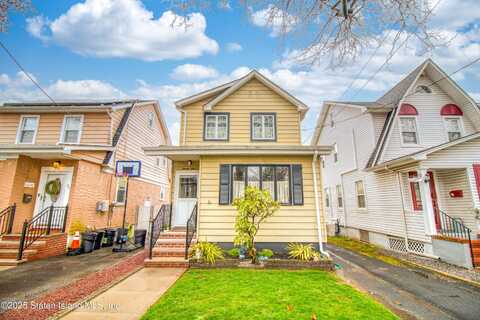 21 Dana Street, Staten Island, NY 10301