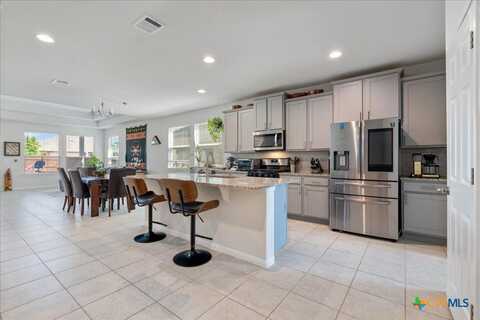 121 Walkup Lane, Leander, TX 78641