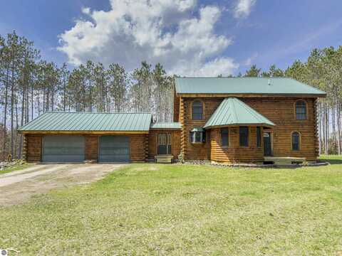 753 W School Road, Weidman, MI 48893