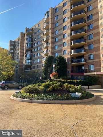8380 GREENSBORO DRIVE, MCLEAN, VA 22102