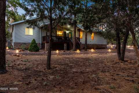 2920 Wildcat Trail, Overgaard, AZ 85933