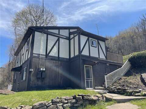 3141 30th St, Pulaski, PA 15066