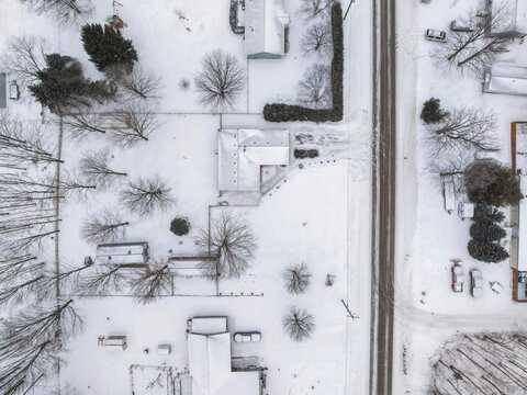 5695 LOEB, CHARLEVOIX, MI 49720