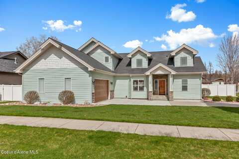 736 E ROUND UP CIR, Hayden, ID 83835