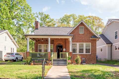 2221 Commonwealth Avenue, Charlotte, NC 28205
