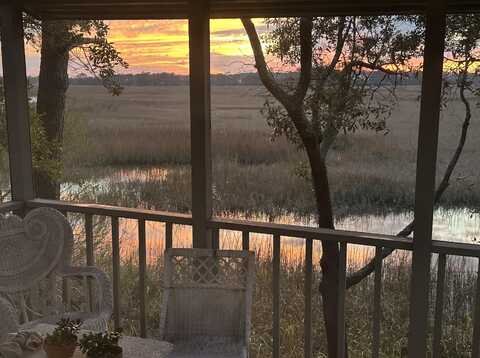 642 Harbor Creek Place, Charleston, SC 29412