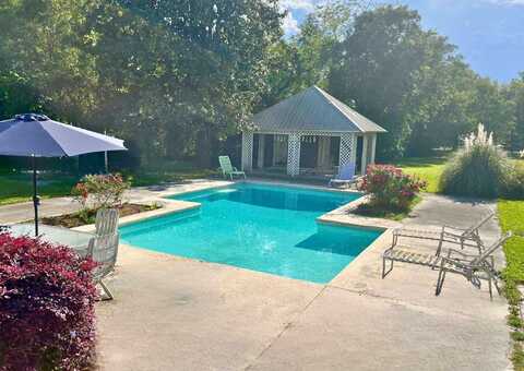309 N Academy Street, Kingstree, SC 29556