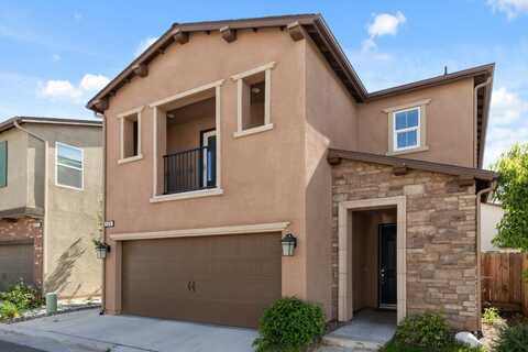 6329 Alta Vista Lane N, Fresno, CA 93722