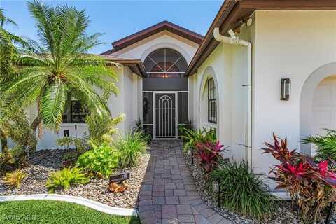 118 SW 51st Terrace, Cape Coral, FL 33914