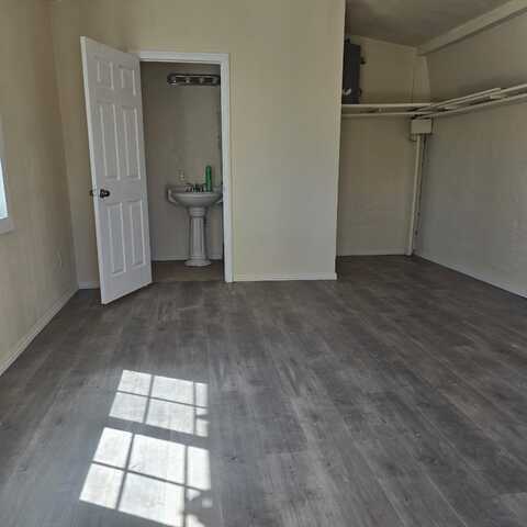 38823 E Carolside Avenue, Palmdale, CA 93550