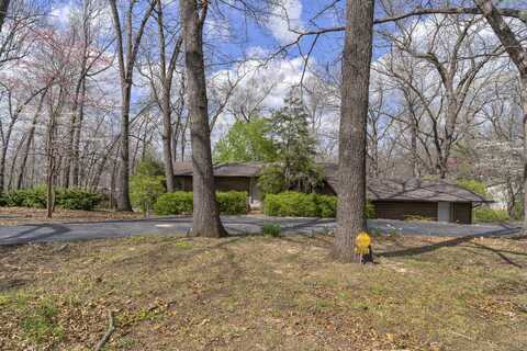 2683 E Wildwood Road, Springfield, MO 65804