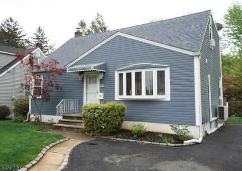 992 Milton Blvd, Rahway, NJ 07065