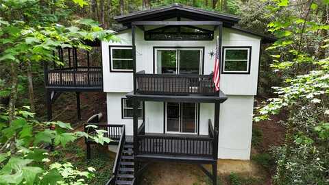 17 W Village Way, Sapphire, NC 28774