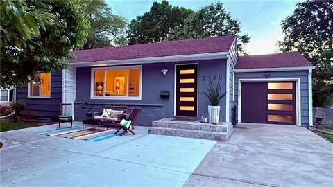 7510 Falmouth Street, Prairie Village, KS 66208