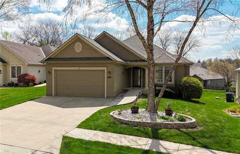 1429 SW Heartwood Terrace, Lees Summit, MO 64081