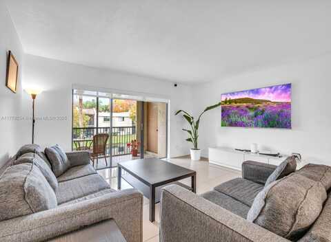 398 Lakeview Dr, Weston, FL 33326