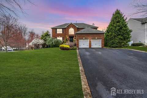 1 Birch Ct Court, Monroe, NJ 08831