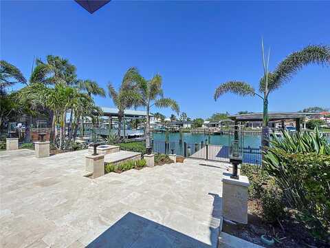 773 SNUG ISLAND, CLEARWATER BEACH, FL 33767