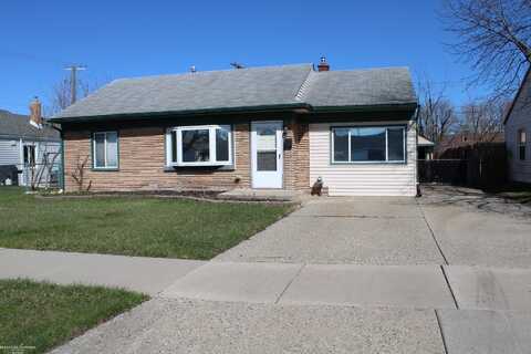 27380 Woodmont, Roseville, MI 48066