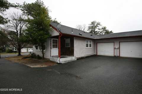 20b Greenleaf Street, Whiting, NJ 08759