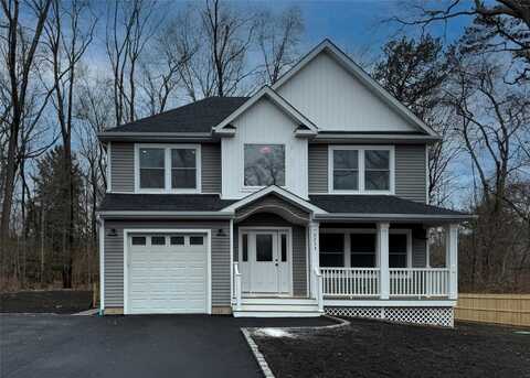 2353 N Wading River Road, Wading River, NY 11792