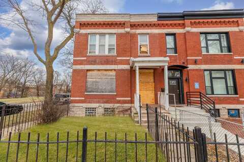 2101 S Christiana Avenue, Chicago, IL 60623