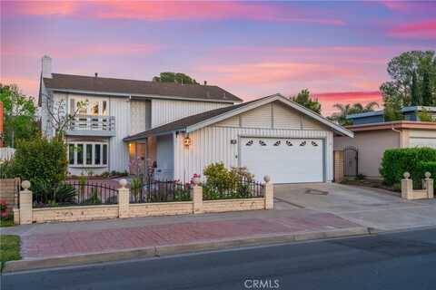 30 Mann Street, Irvine, CA 92612