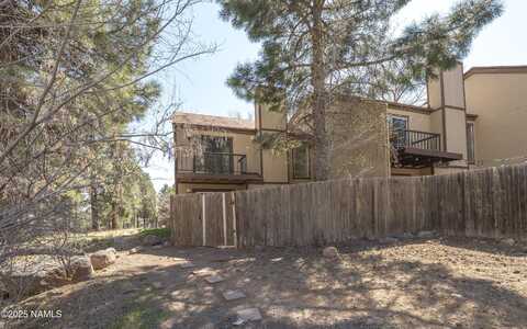 3850 N Fanning Drive, Flagstaff, AZ 86004