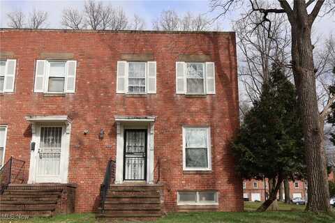 4047 Township, Highland Hills, OH 44122