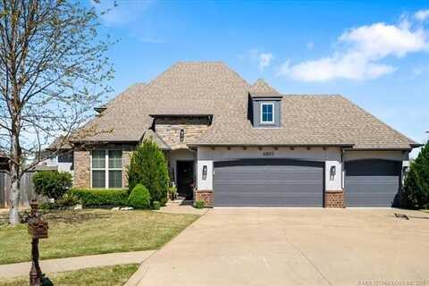 6807 E 125th Street S, Bixby, OK 74008