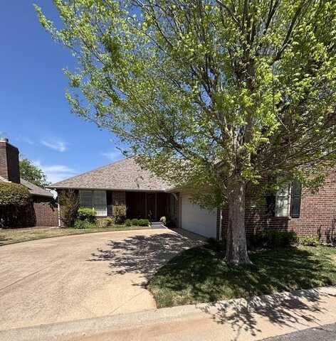 12500 N Saint Andrews Drive, Oklahoma City, OK 73120