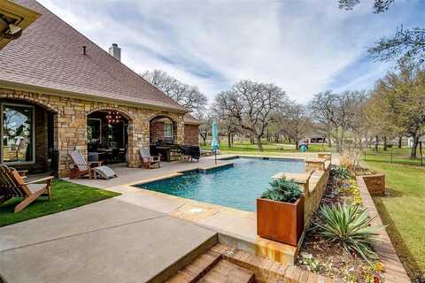 108 Howard Newby Lane, Springtown, TX 76082