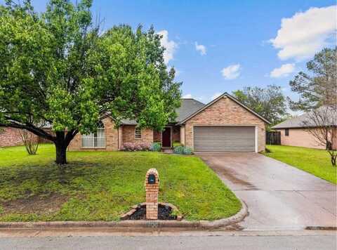 1706 La Fontaine Lane, Greenville, TX 75402