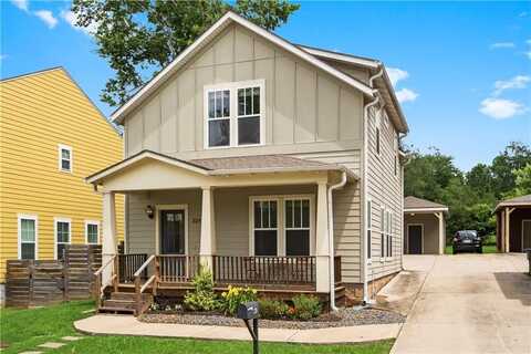 328 Martin Luther King Jr BLVD, Fayetteville, AR 72701