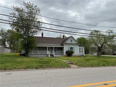 301 N Chestnut ST, Harrison, AR 72601
