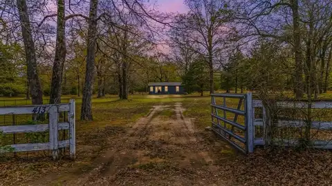 413 RS County Road 3351, Emory, TX 75440