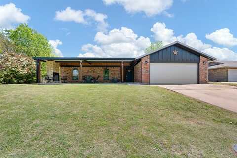 811 Ridgeway Road, Joshua, TX 76058
