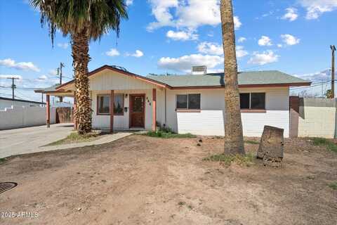 946 S POMEROY Circle, Mesa, AZ 85210