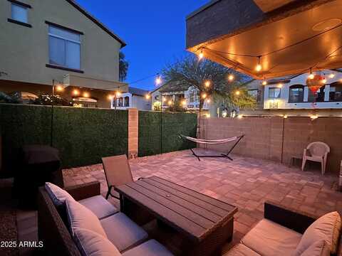2725 E MINE CREEK Road, Phoenix, AZ 85024